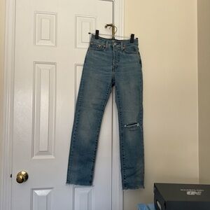 Levi's Classic Blue Straight Leg Women's Jeans